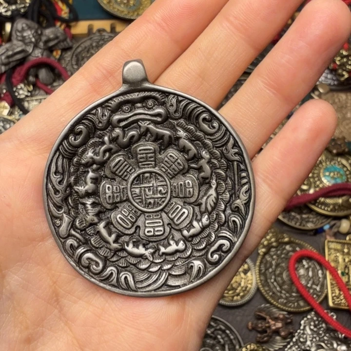 藏传文玩九宫如图