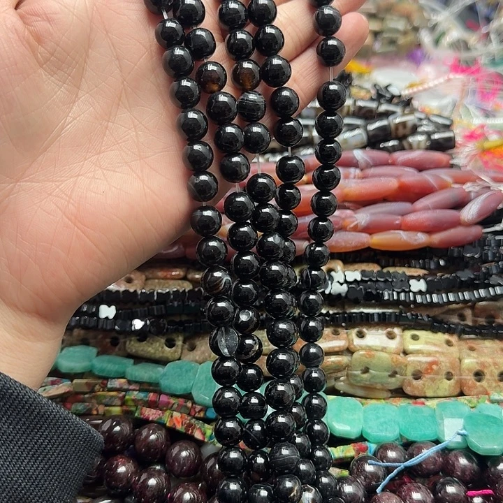 玛瑙/玉髓未镶嵌珠宝半成品一条10m蚕丝黑玛瑙