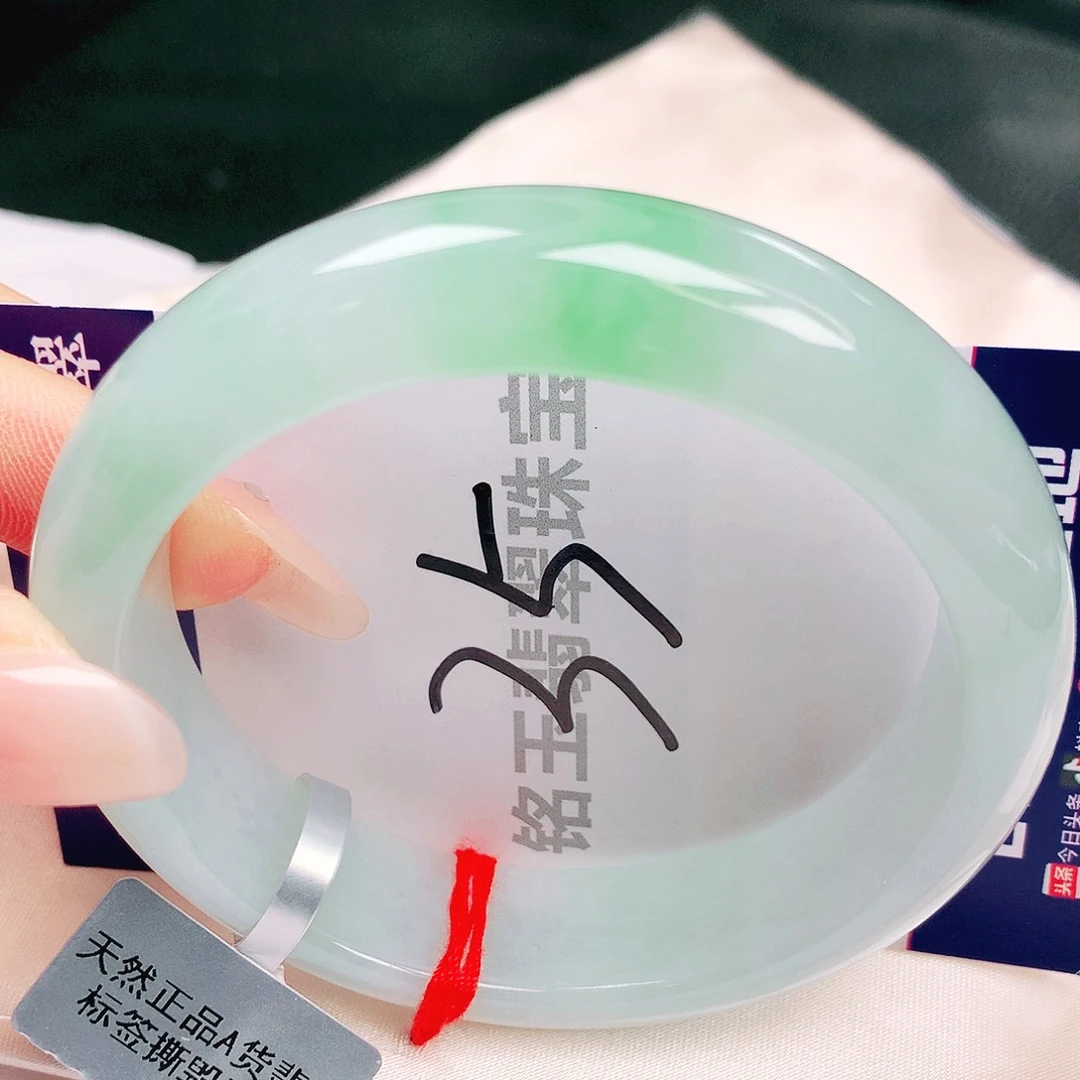 翡翠未镶嵌手镯缅甸天然a货翡翠手镯