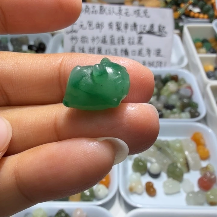 和田玉未镶嵌珠宝奇石