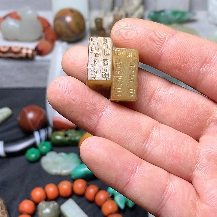 和田玉挂件未镶嵌一**主