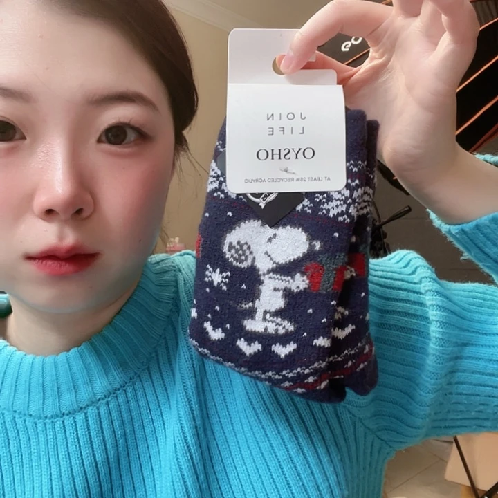 三醋酯纤维Oysho 史努比地板袜