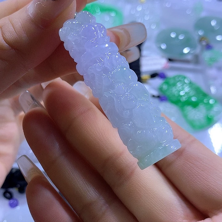 颈饰未镶嵌翡翠天然翡翠A货吊坠