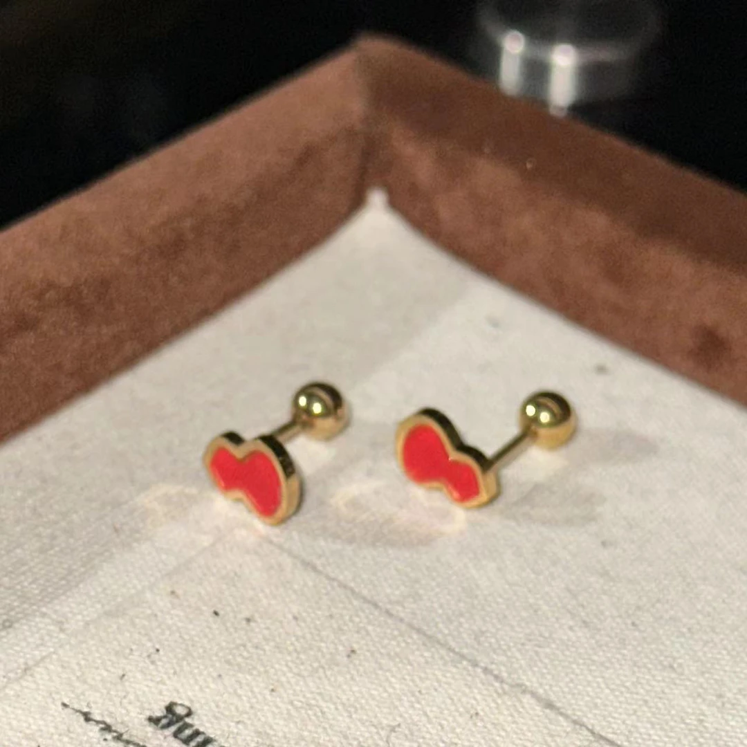 钛钢耳饰 红色葫芦简约耳钉-3925