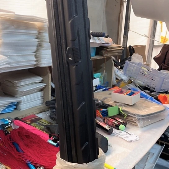 防摔杆包155厘米一个。