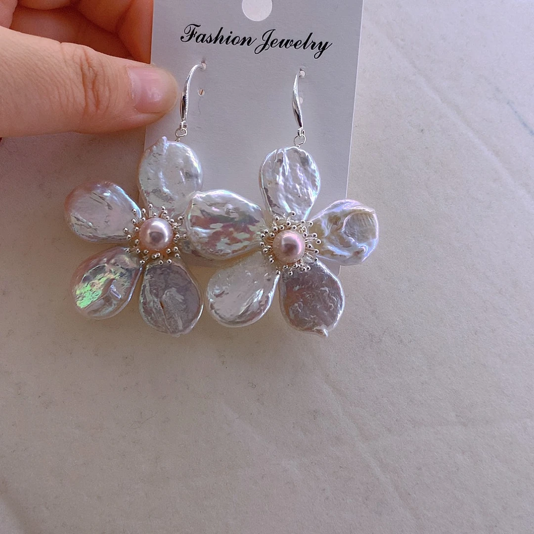 淡水珍珠耳环未镶嵌