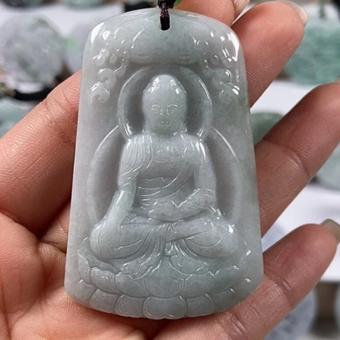 翡翠颈饰未镶嵌阿尼陀佛