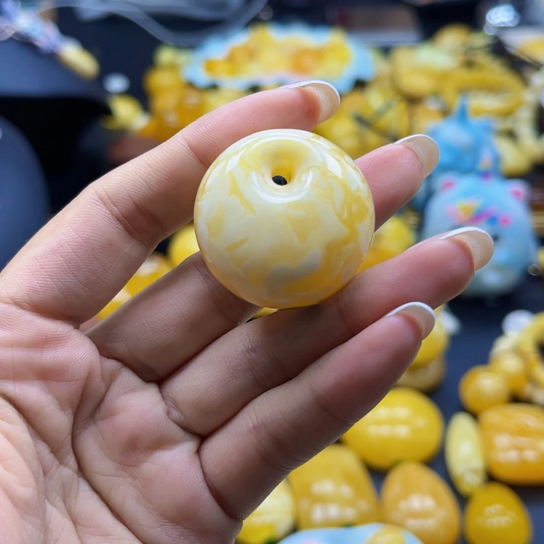 未镶嵌蜜蜡珠宝奇石