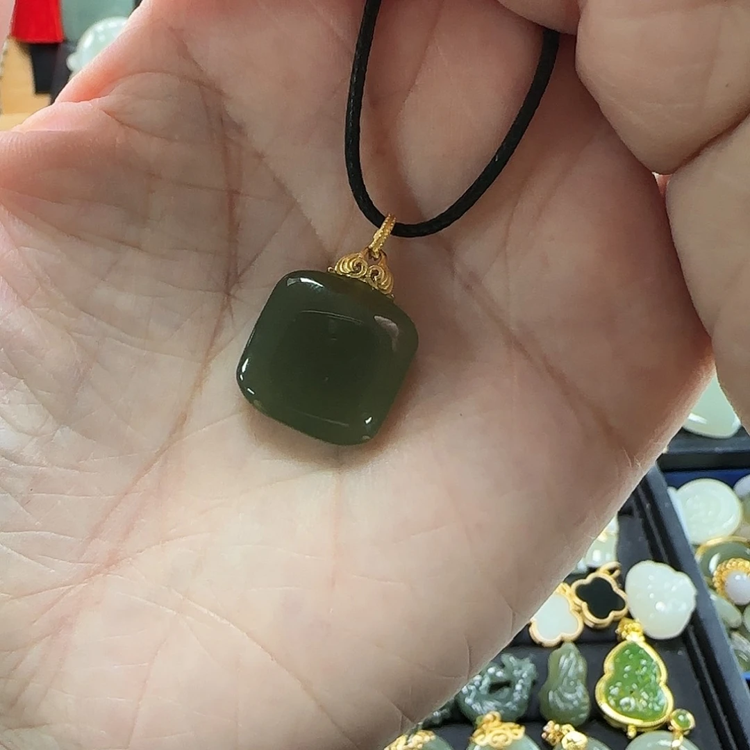 吊坠(不含链)银S925镶嵌和田玉