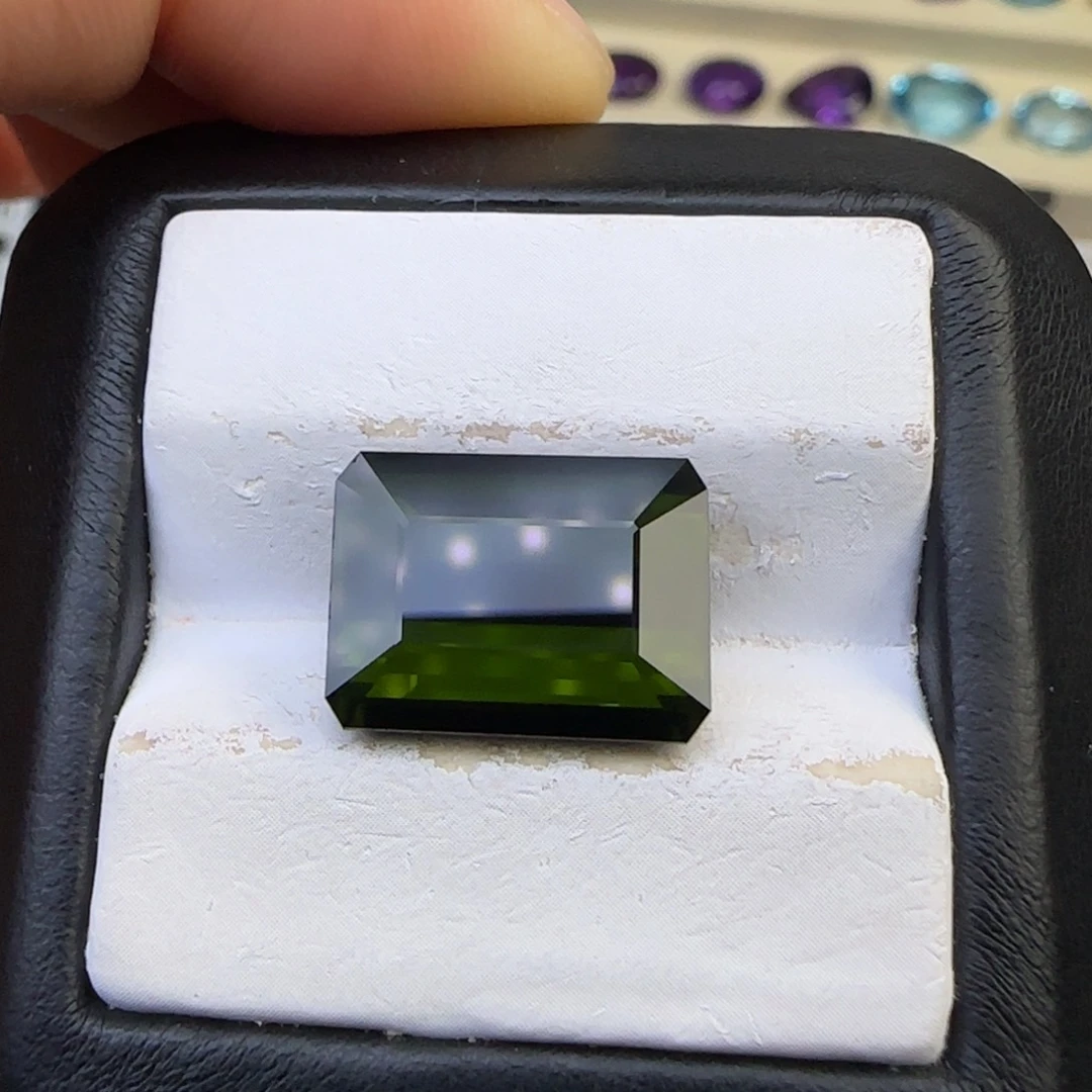 珠宝半成品未镶嵌碧玺天然11.22克拉