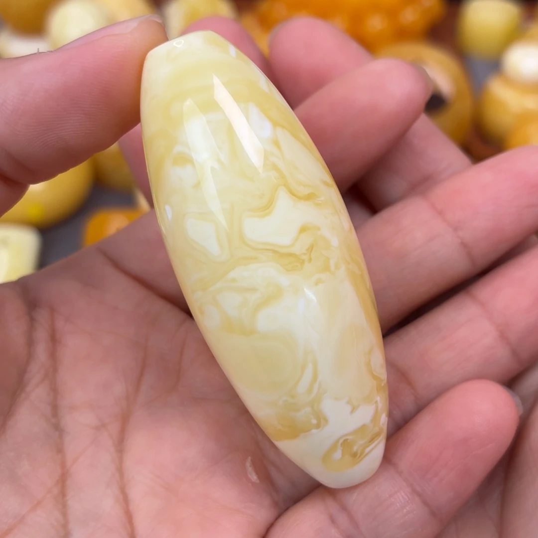 蜜蜡未镶嵌吊坠(不含链)长枣珠