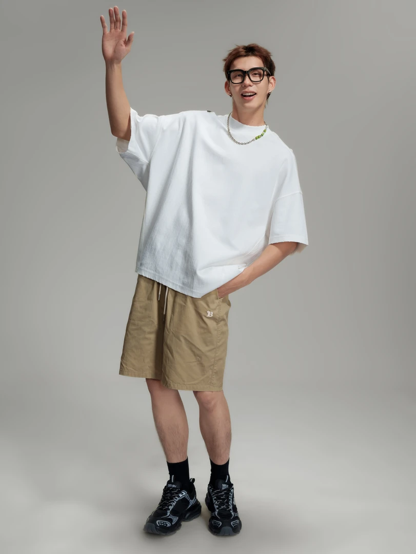 6001蝙蝠袖复古白色男装T恤舒适夏季百搭时尚纯色