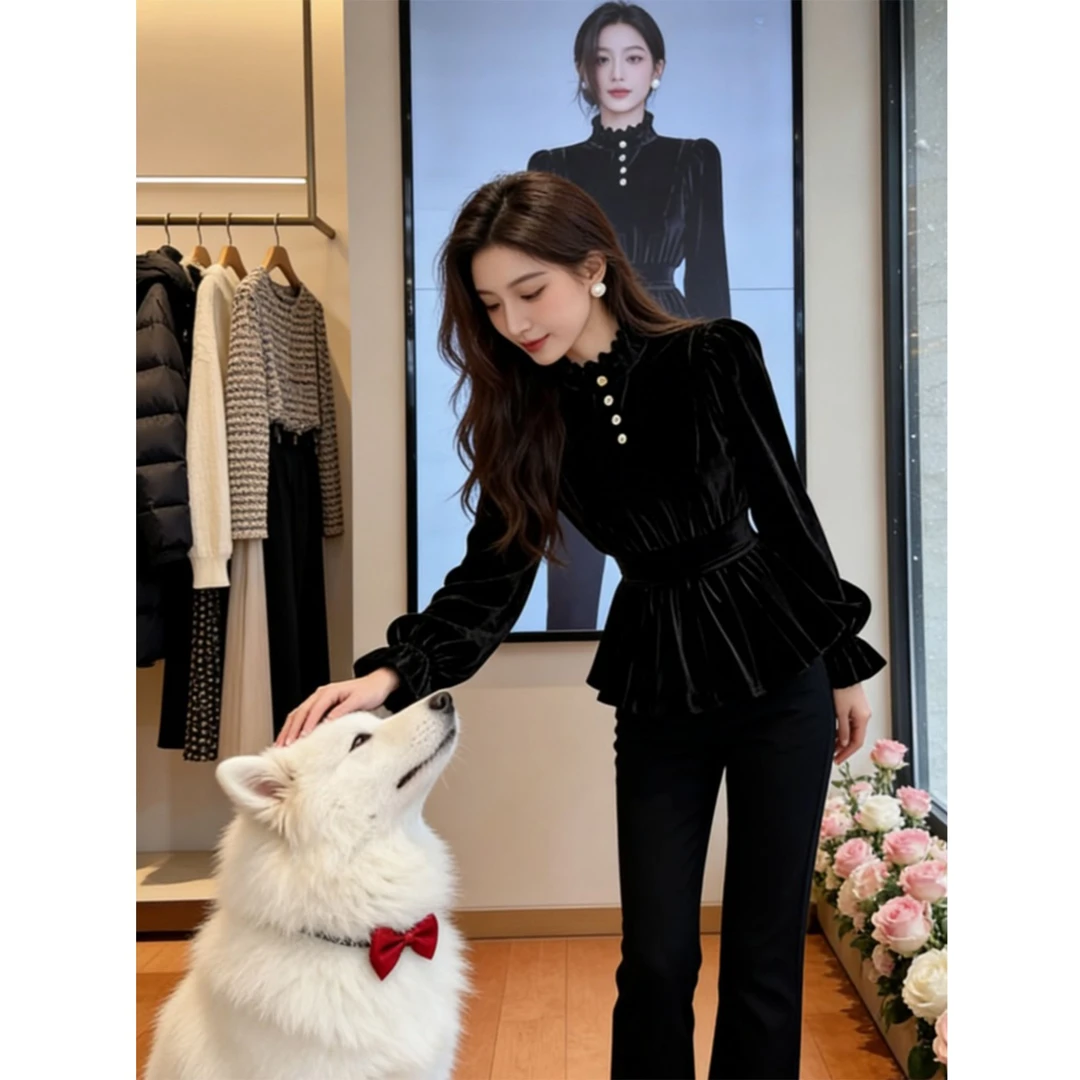 韩版轻奢黑色长袖丝绒衬衫女秋冬2025新款设计感洋气修身显瘦上衣
