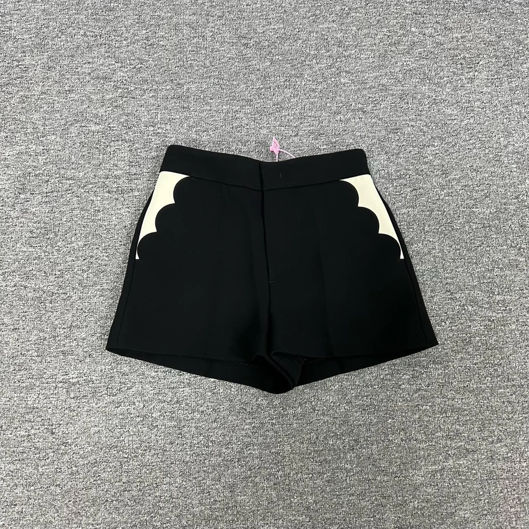 99新 Valentino/华伦天奴 华伦天奴 短裤