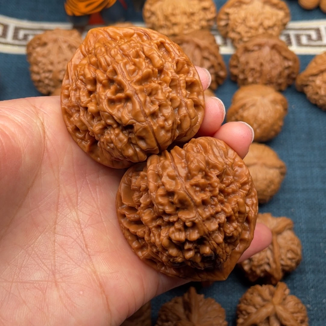 文玩核桃把件46全品原桩毕业官帽58克