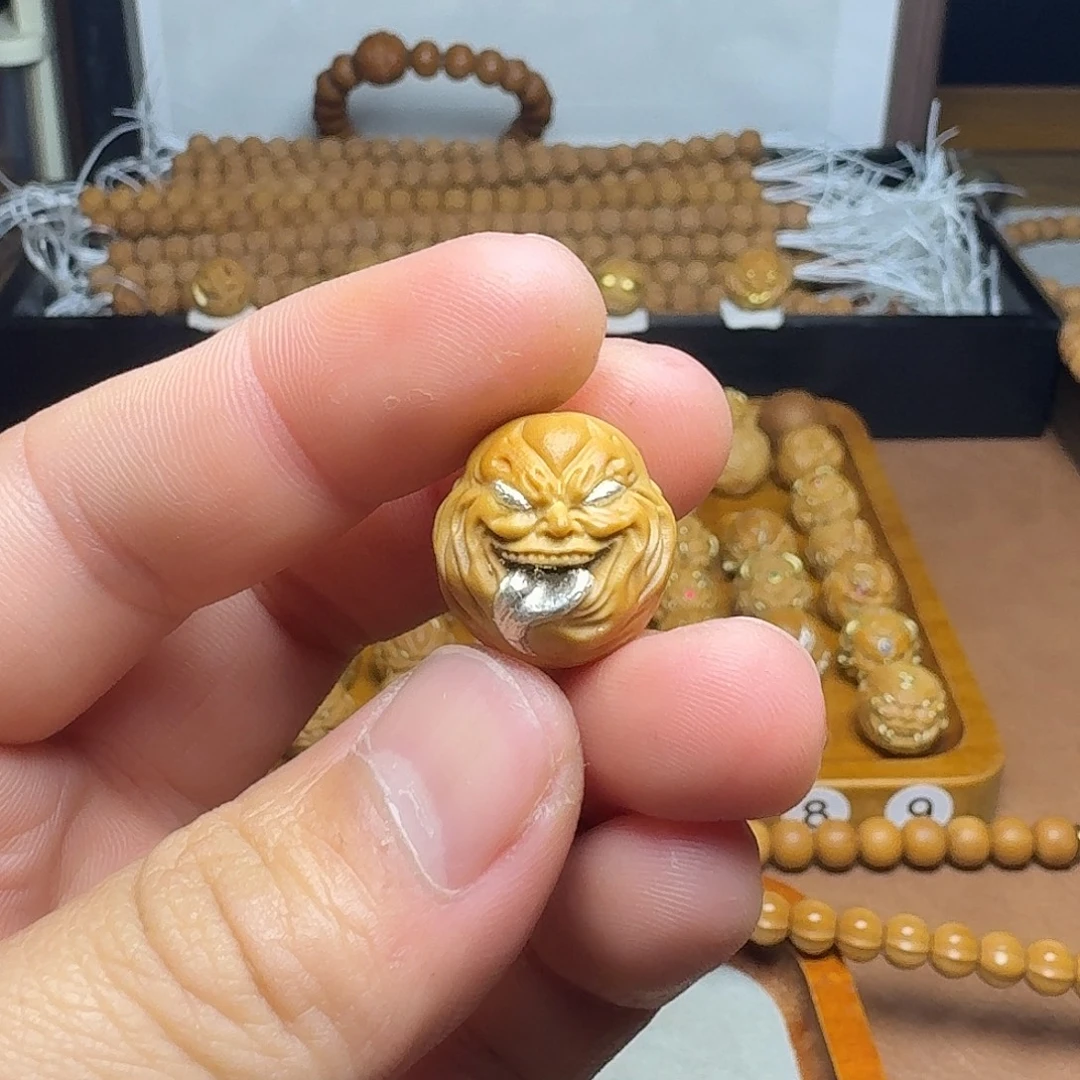 加***冰核桃手串/手链银舔僧