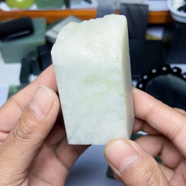 未镶嵌和田玉珠宝半成品