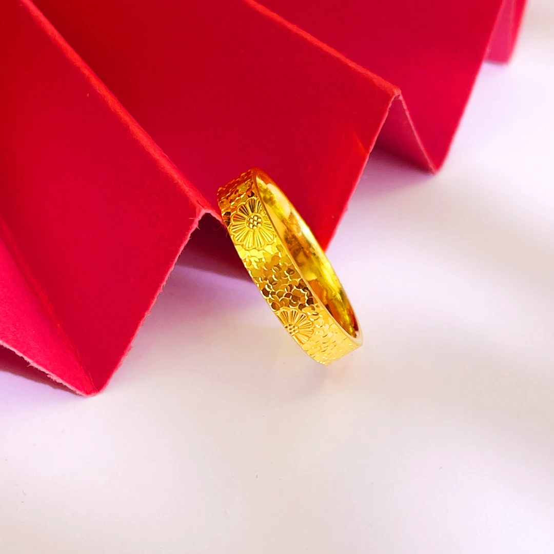 姐妹黄金  足金999 小雏菊碎冰冰戒指时尚精美雕花