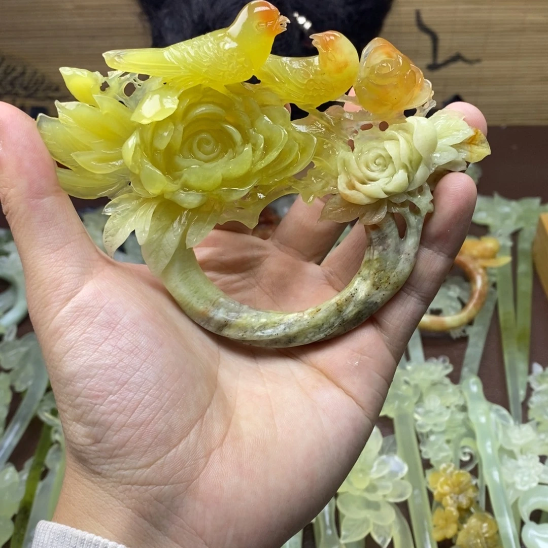 蛇纹石玉未镶嵌发饰