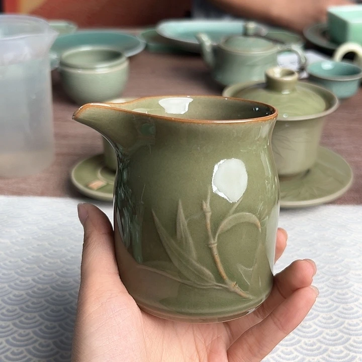 龙泉云间青瓷小米茶器