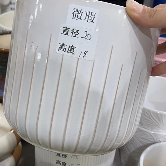 多肉绿植陶瓷花盆9.9包邮，有孔