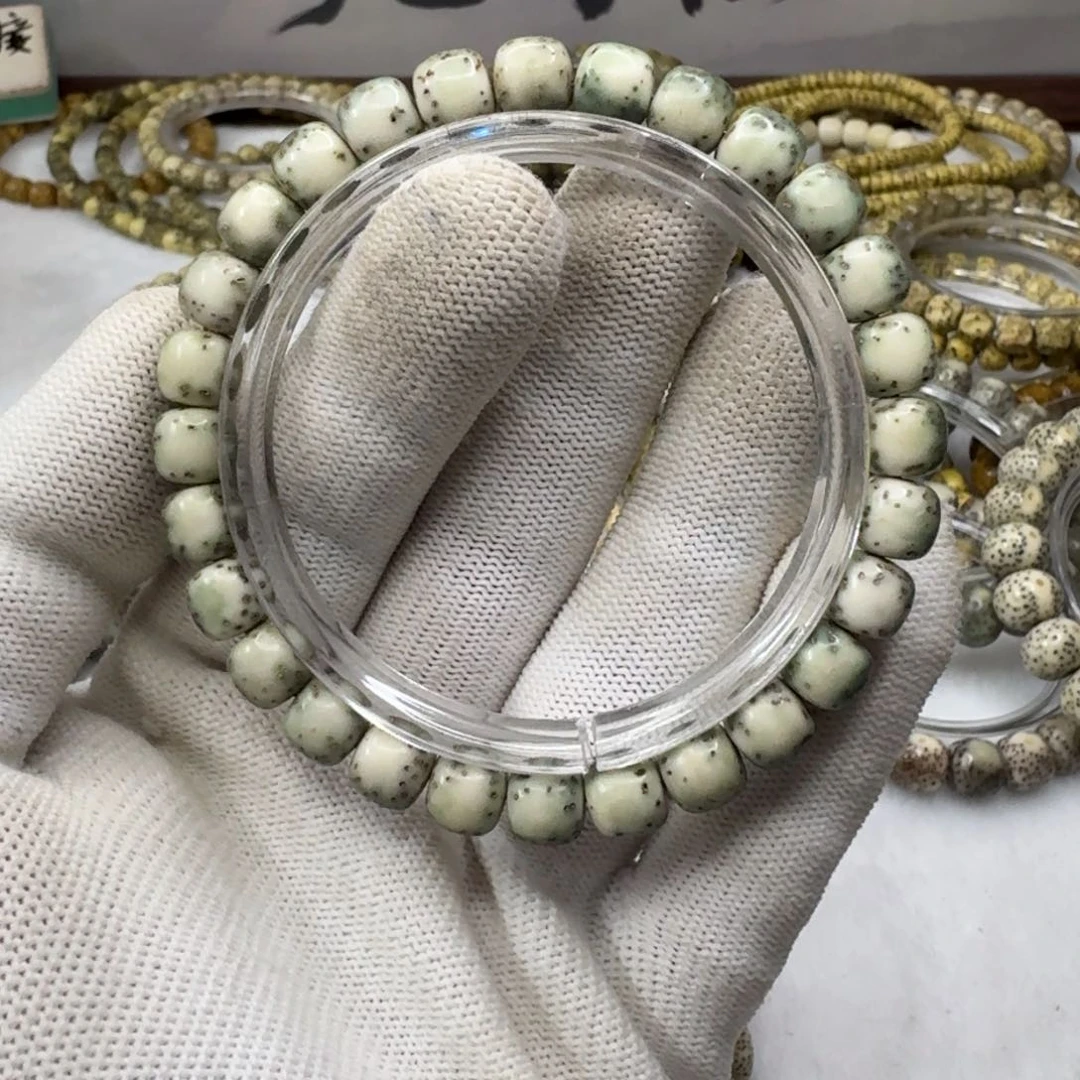 星月菩提手串658河豚8×7绿背