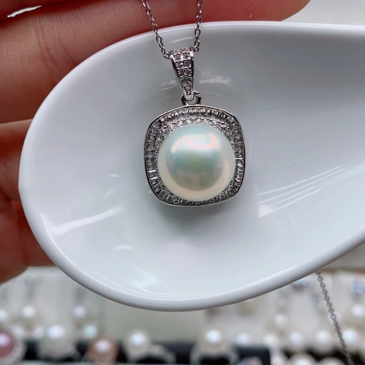 银S925镶嵌淡水珍珠吊坠(赠链)