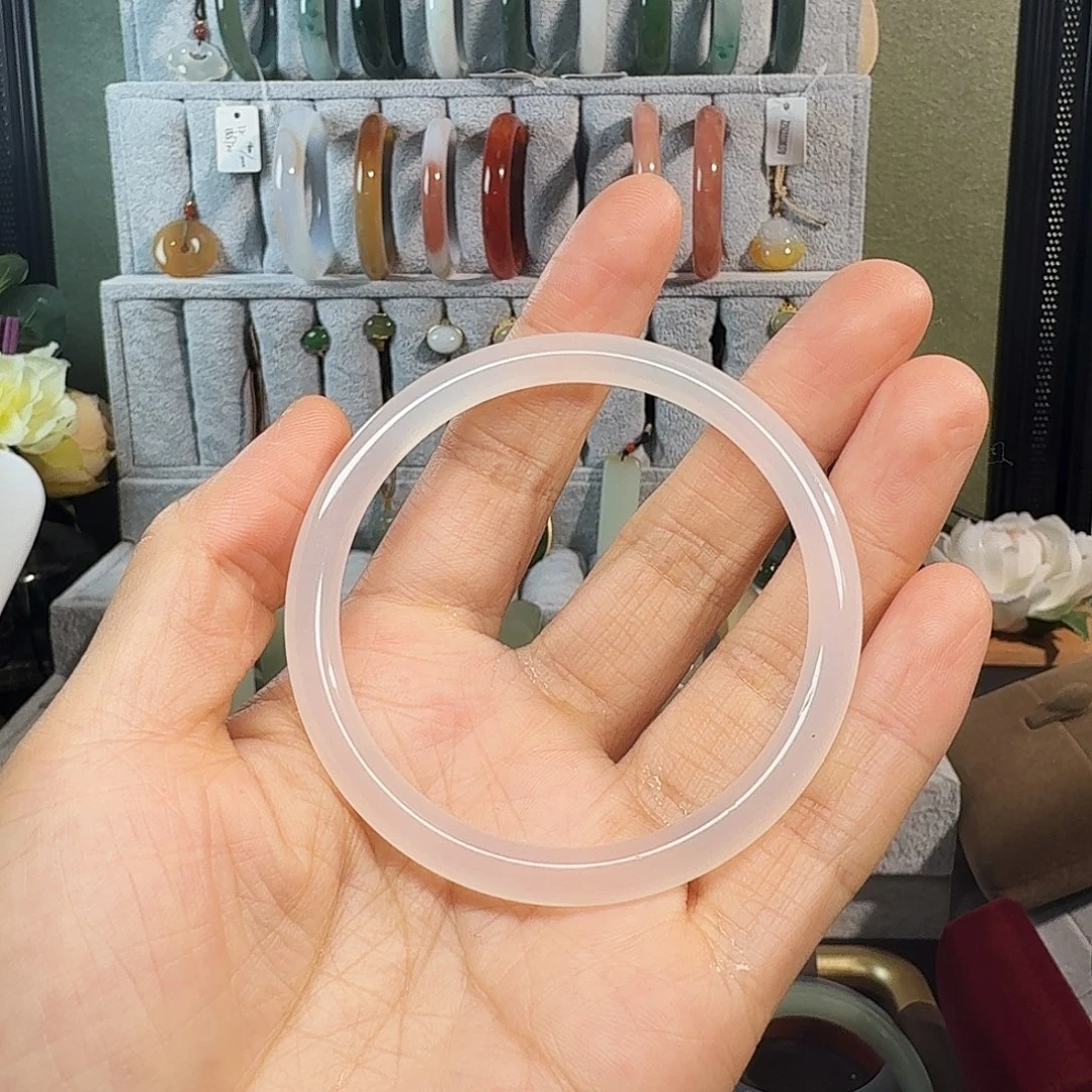 F***Q玛瑙/玉髓未镶嵌手镯