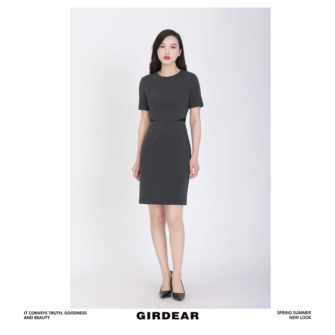GIRDEAR/哥弟1500484复古波点经典气质百搭圆领短袖修身连衣裙