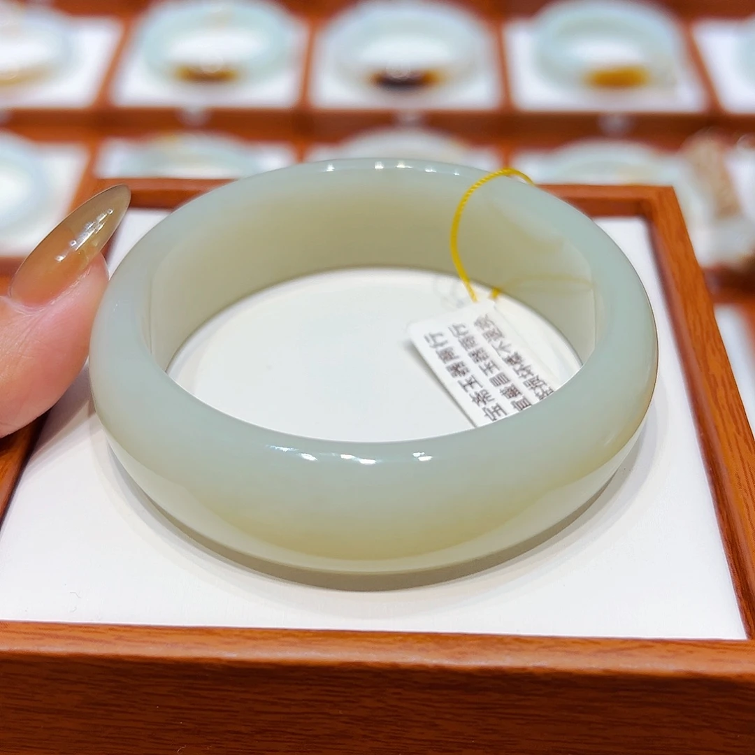 和田玉未镶嵌手镯暖青白5960