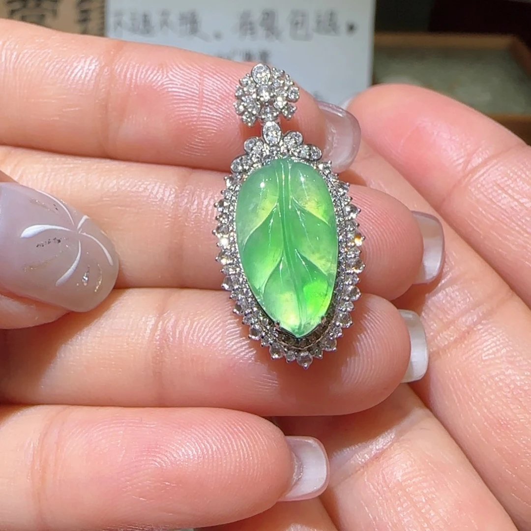 【闪购商品】翡翠颈饰18K金镶嵌缅甸