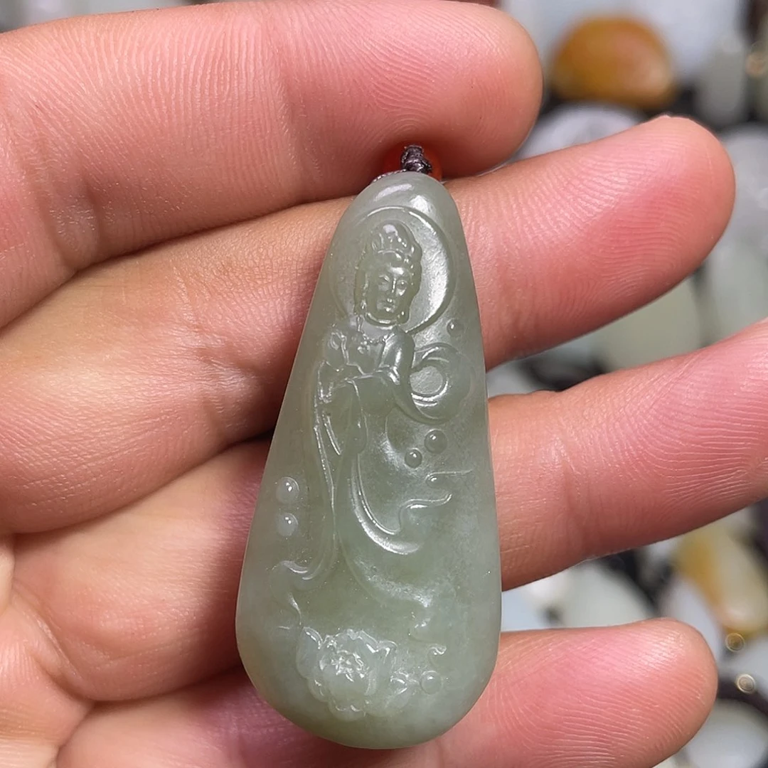 和田玉（糖玉）未镶嵌颈饰吊坠