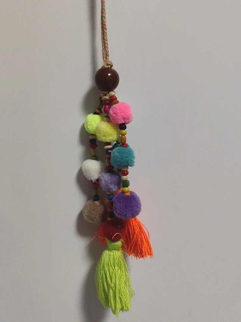 创意多巴胺毛球流苏包挂件 可爱多彩钥匙扣挂饰服装包包饰品