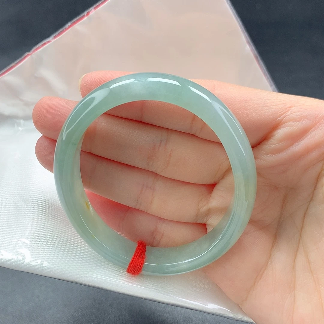 未镶嵌手镯翡翠（24号）（贵妃）