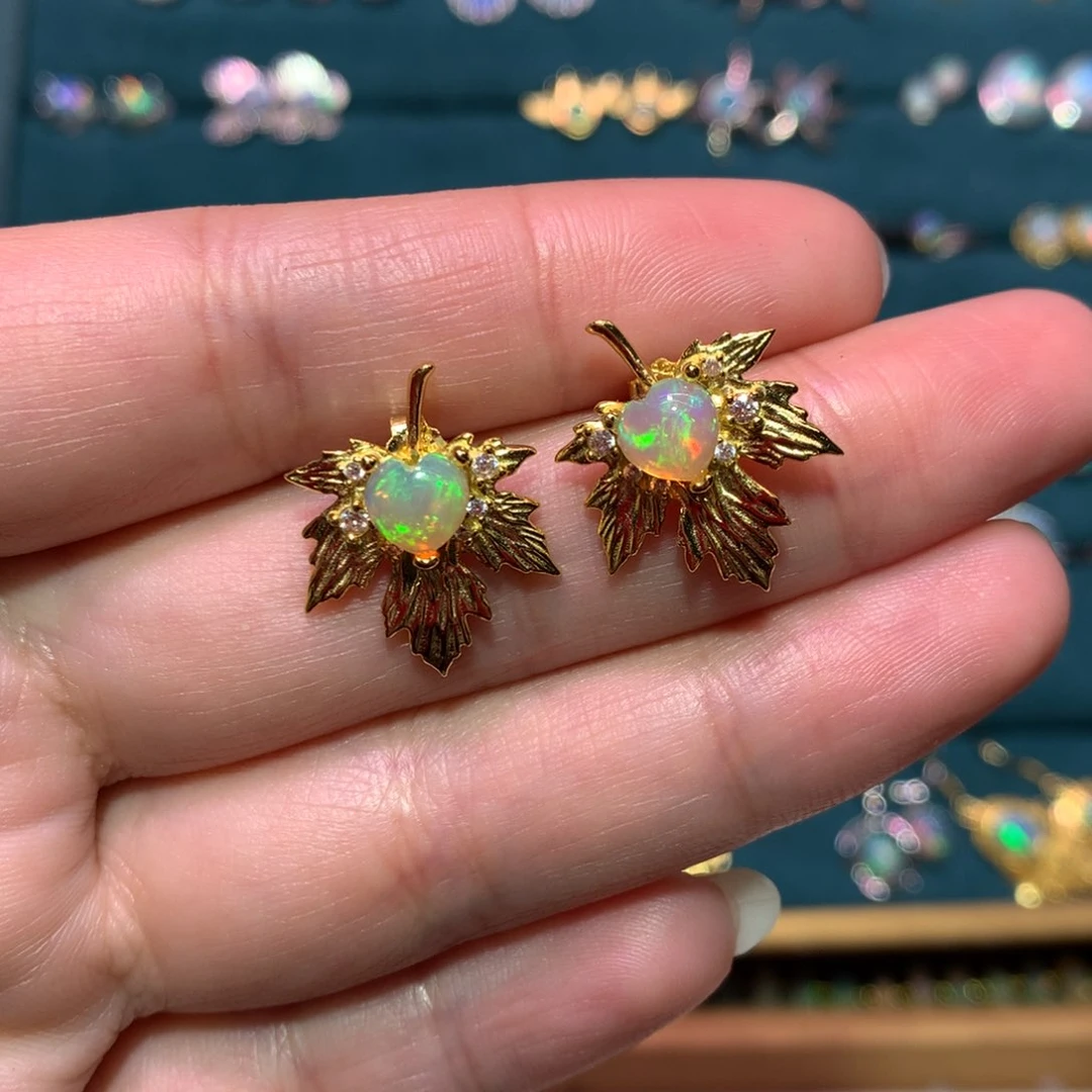 银S925镶嵌欧泊耳钉款式