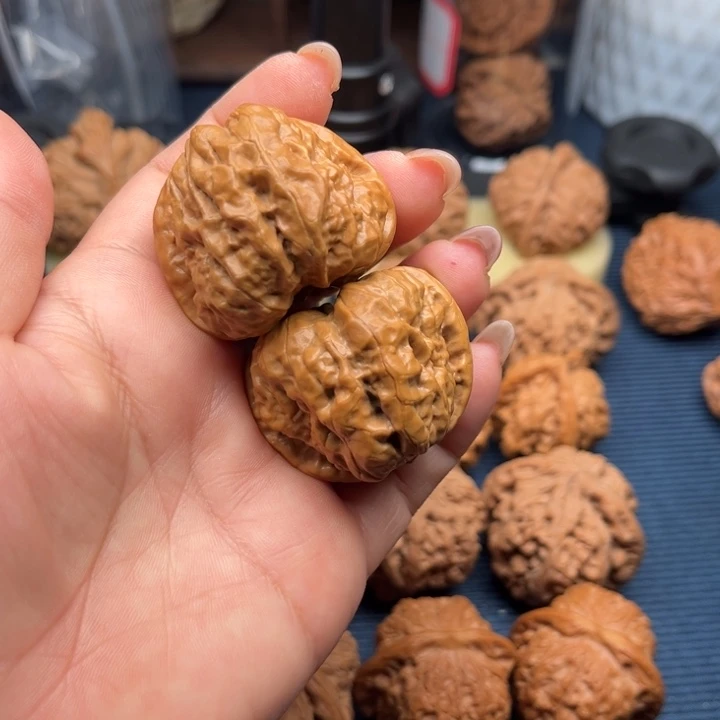 文玩核桃吊坠蛤蟆40
