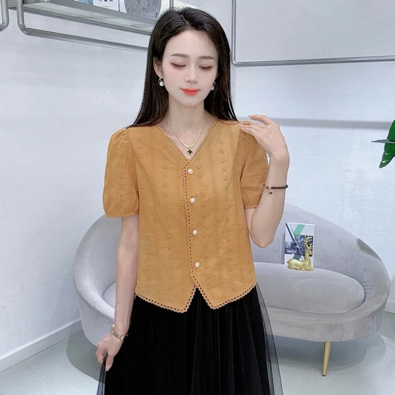 法式V领短袖衬衫女夏季新款时尚百搭气质显瘦小衫上衣