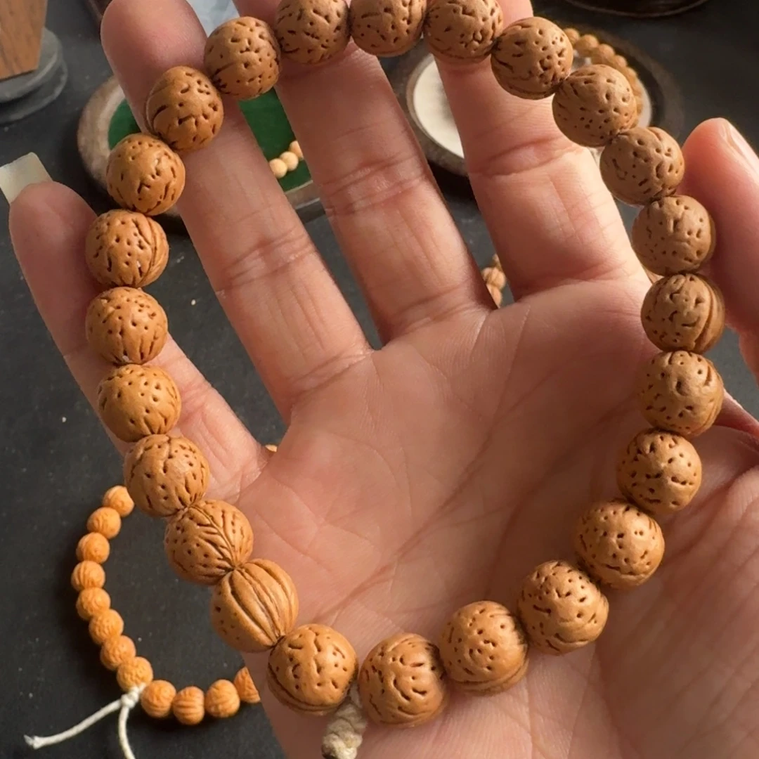 混***子小桃核手串80手串