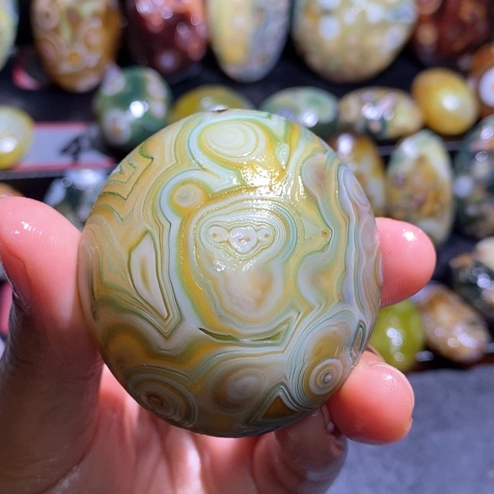 未镶嵌玛瑙/玉髓珠宝奇石