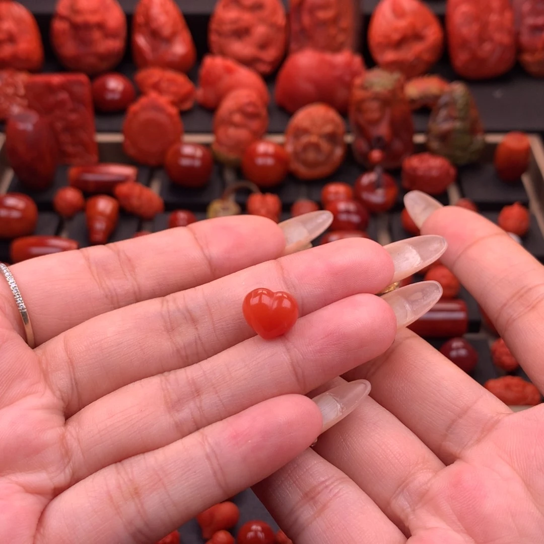 南红玛瑙南红川料原矿屁桃11mm未镶嵌?****仙