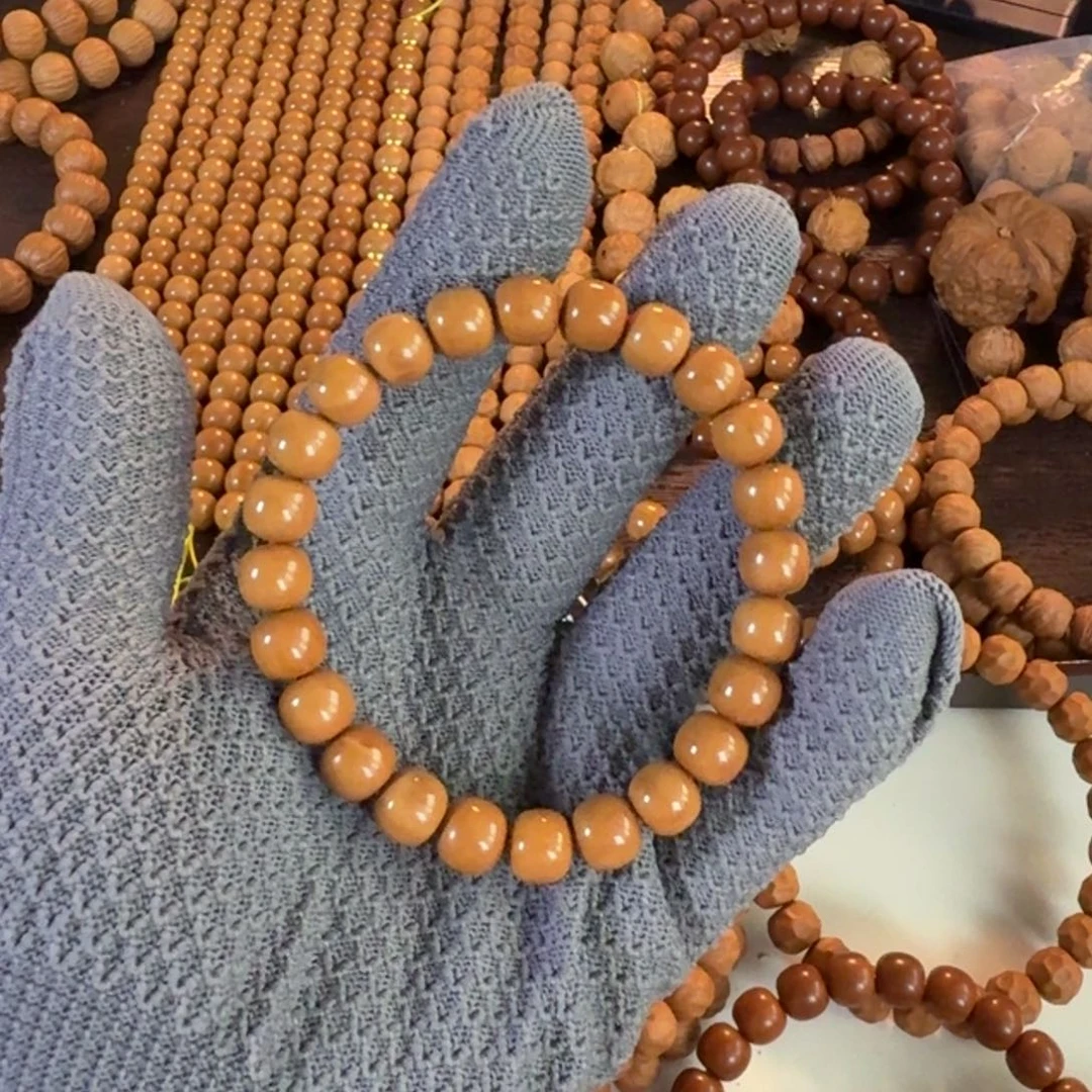 王***，吊坠文玩核桃布顽猴头老型9.9mm