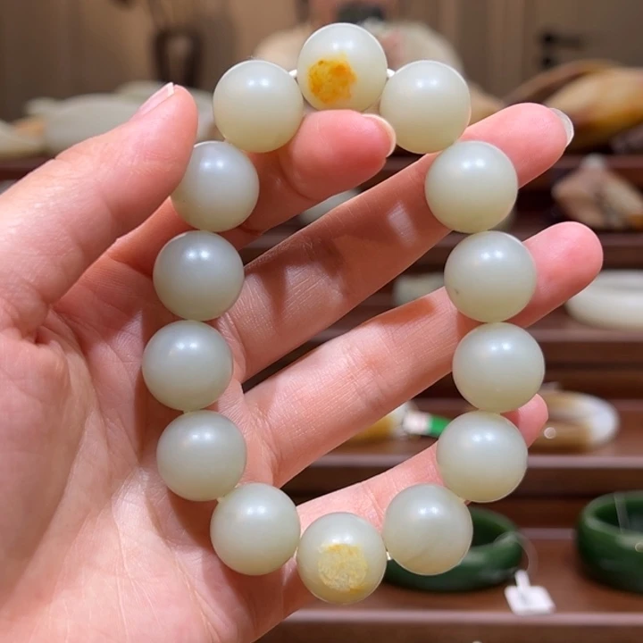 和田玉（青白玉）未镶嵌手串