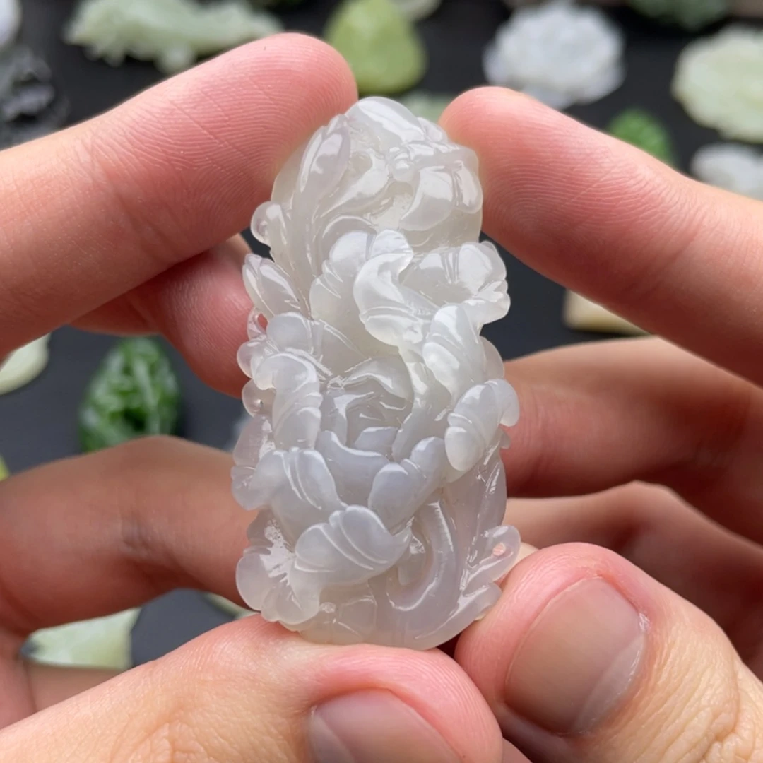 【闪购商品】颈饰未镶嵌和田玉