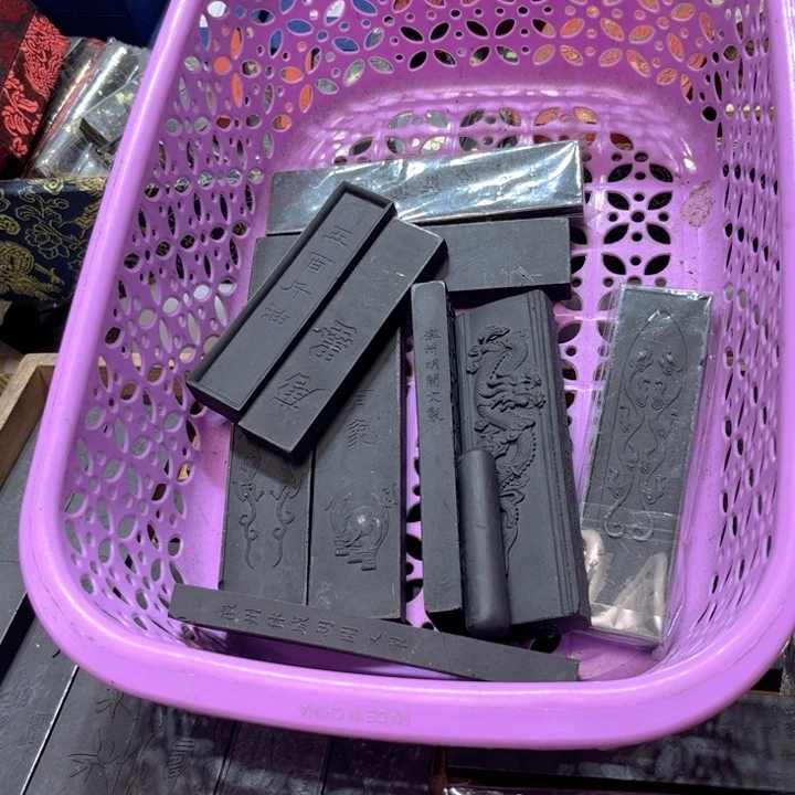 哈哈哈哈哈刚刚全部放漏