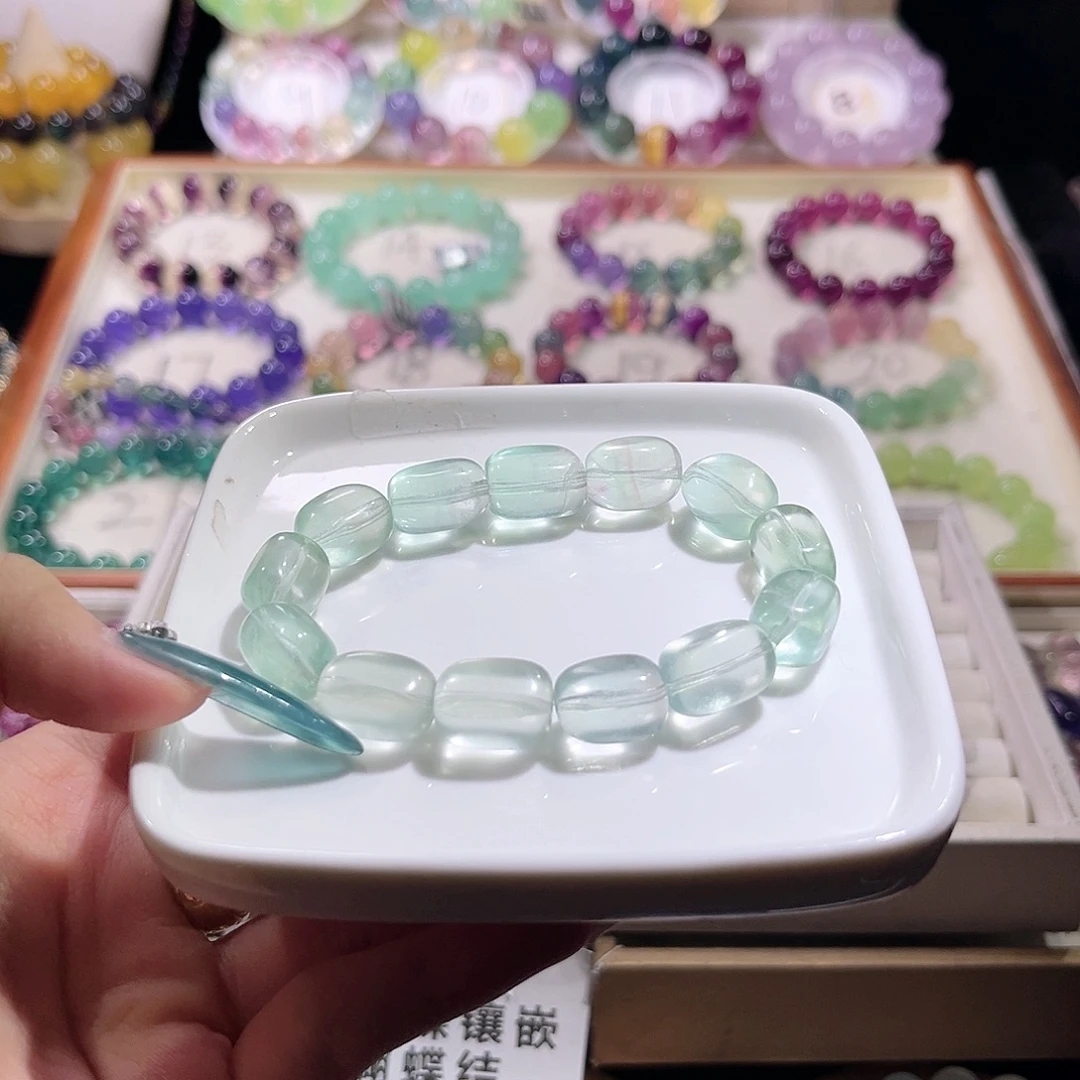 未镶嵌手链萤石薄荷绿糖豆