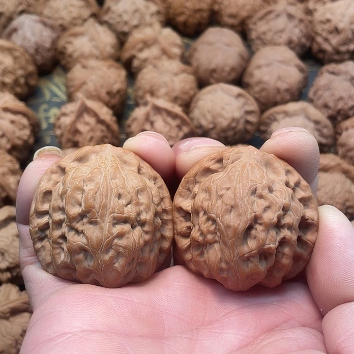 酷***桃把件文玩核桃玄武