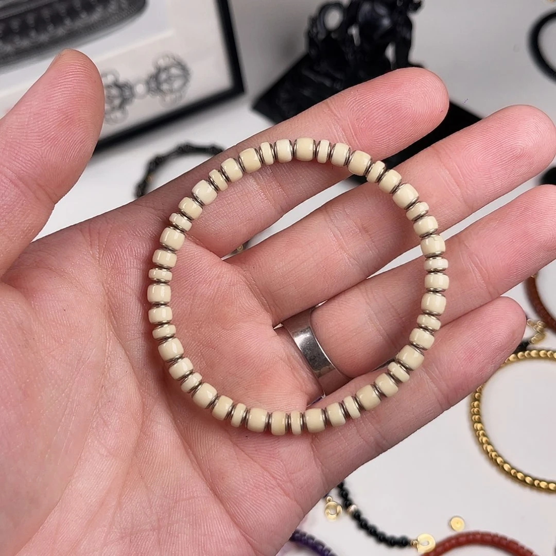 极***志吊坠椰蒂溜达顽溜达顽