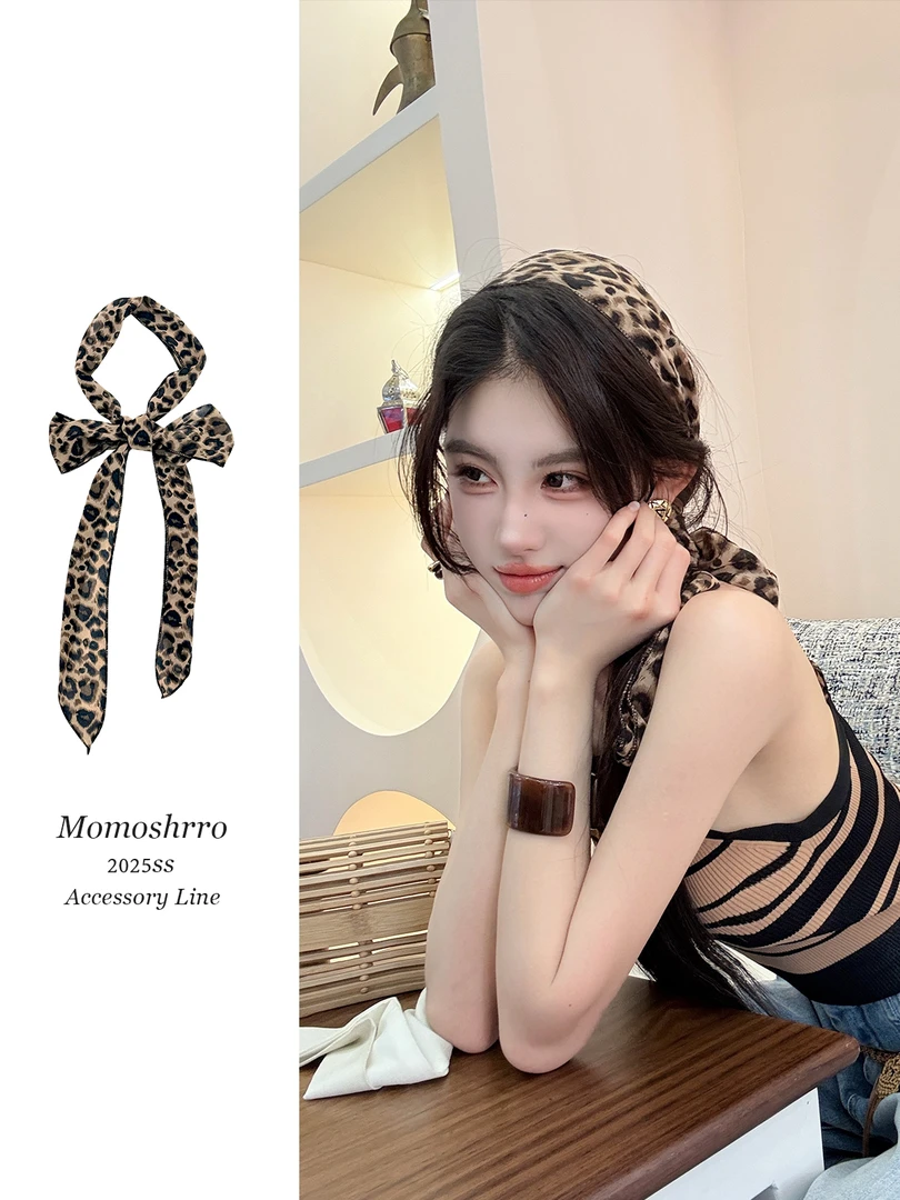 【千禧野豹】独有的“钓系豹纹”可多戴的不规则豹纹飘带丝巾