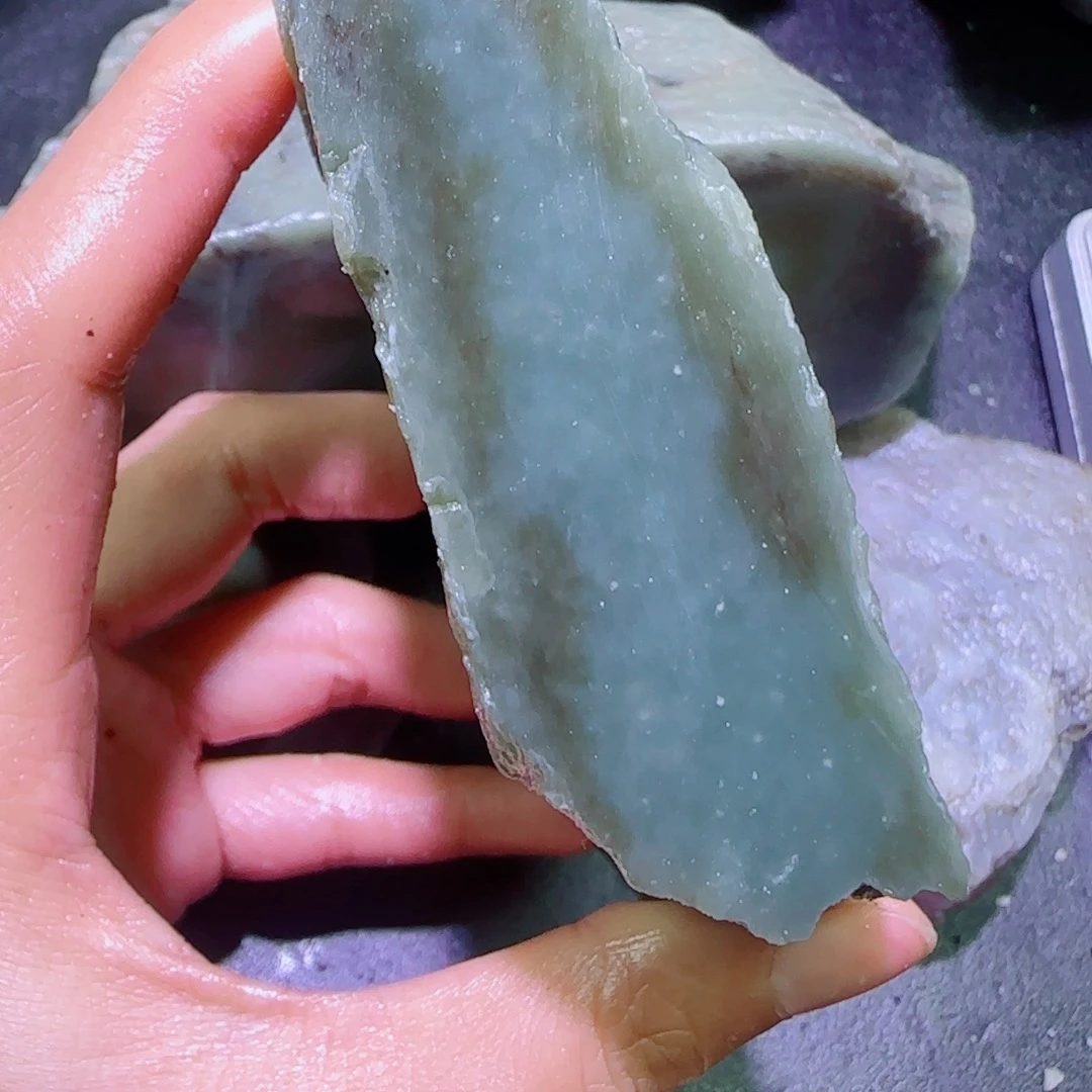 和田玉未镶嵌珠宝半成品