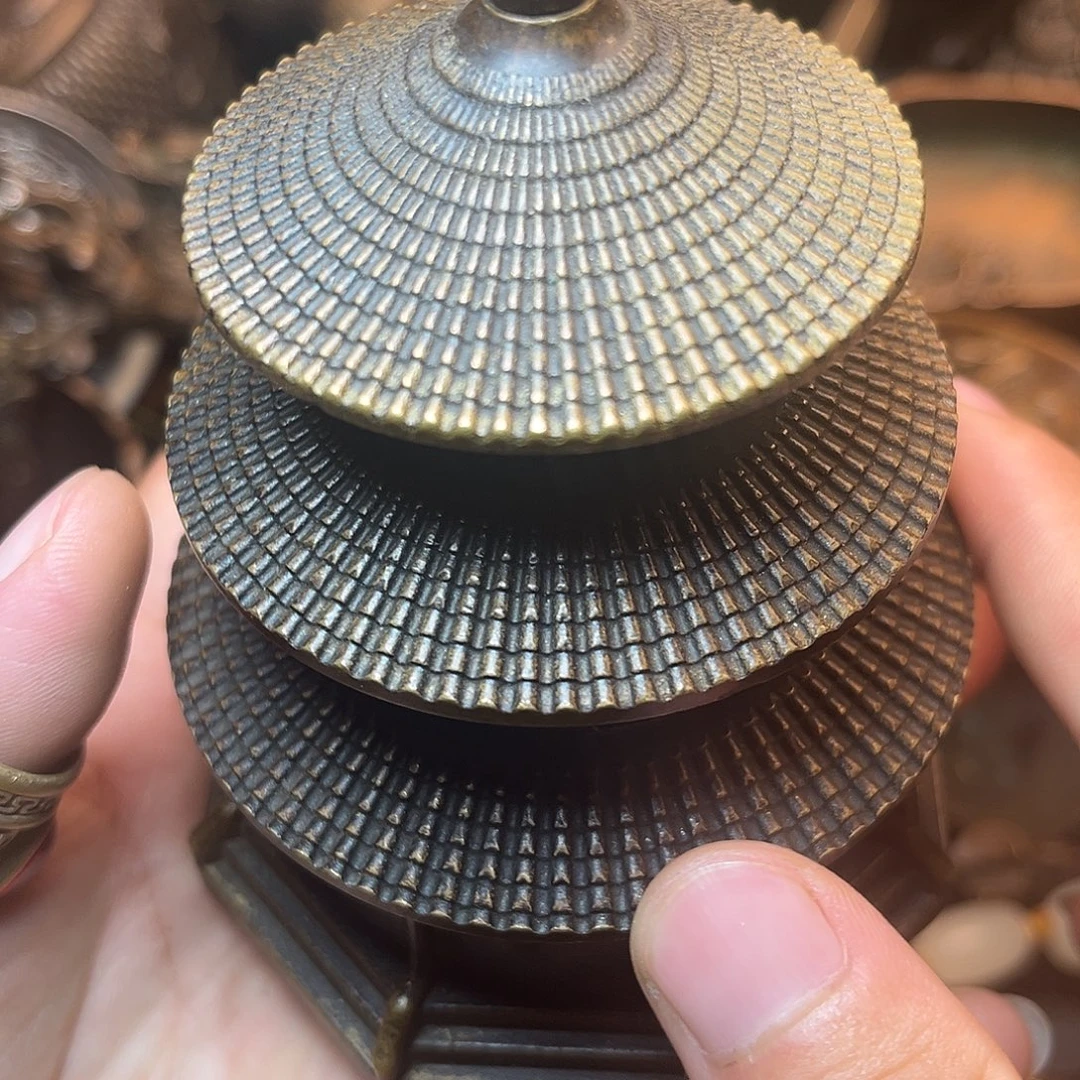 精美铜器工艺品等